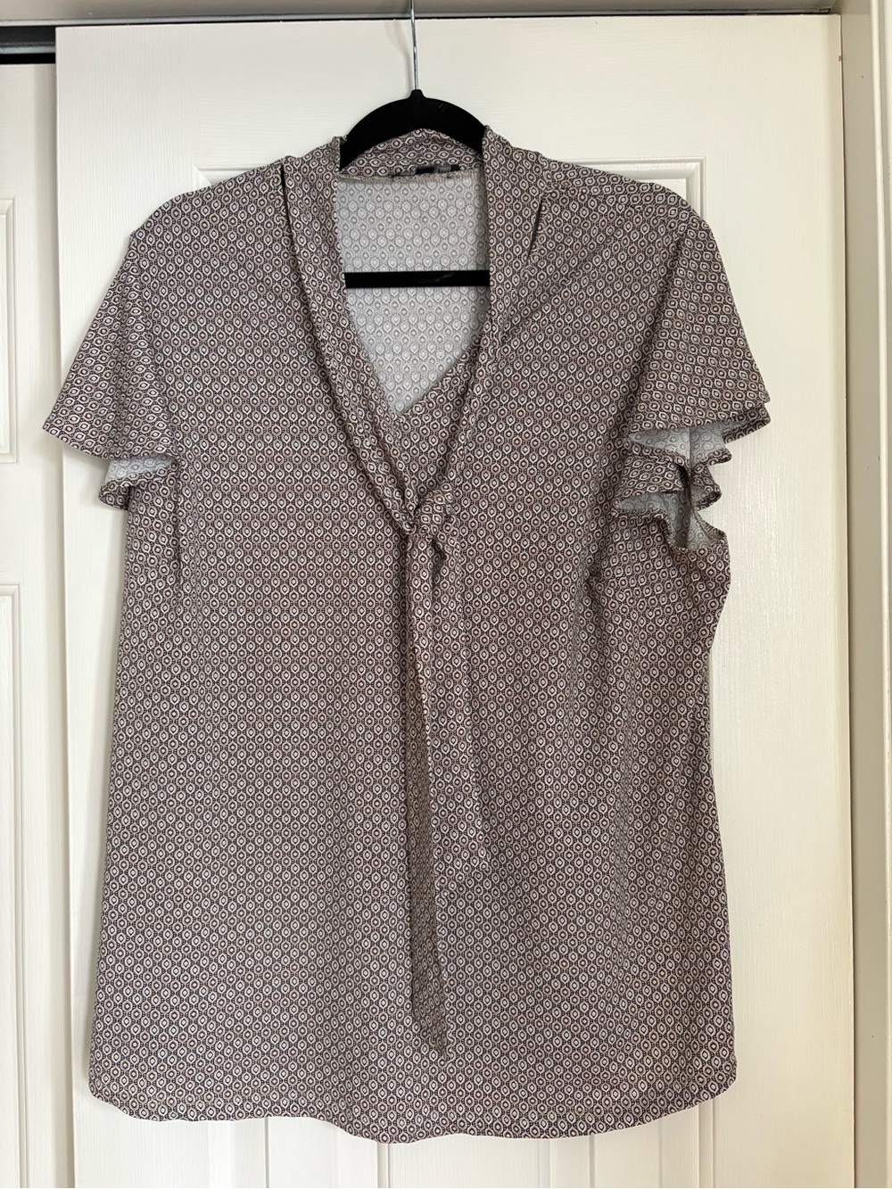 Adrianna Papell Taupe Geometric Tie-Neck Blouse